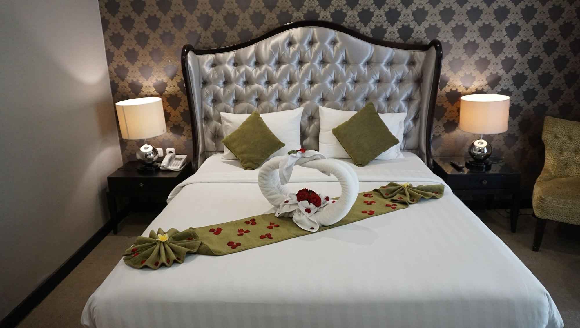 The Mirah 4*