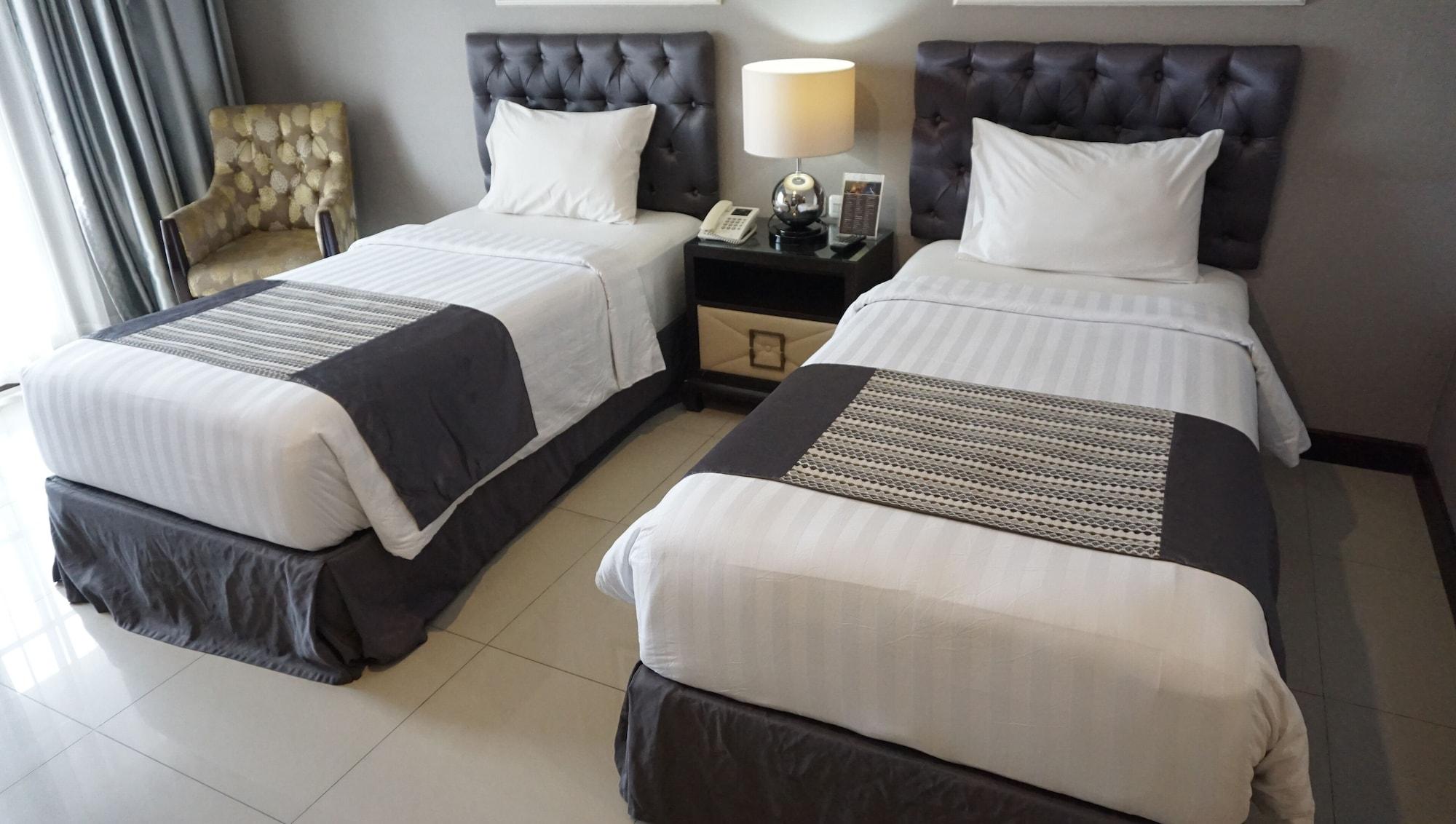 The Mirah Hotel