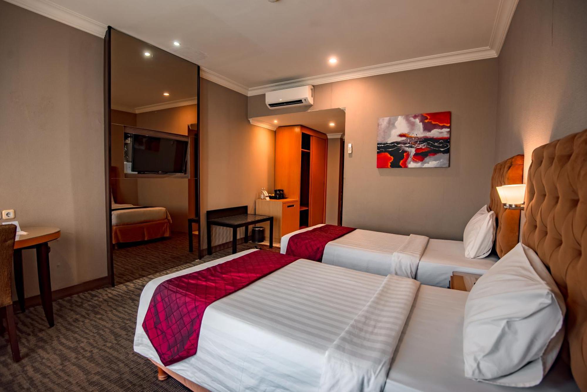 Hotel The Mirah
