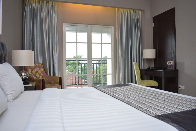 Hotel The Mirah