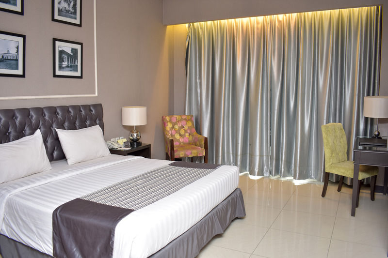 The Mirah Hotel